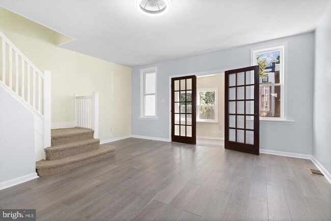 Photo - 617 Brinton St