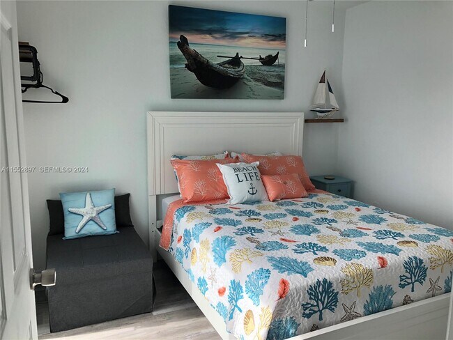 Photo - 10877 Overseas Hwy Unidad 38