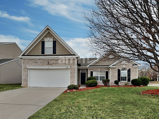 Building Photo - 5279 Crosswinds Rd