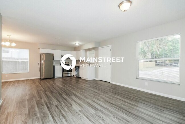 Photo - 4 Bedroom Pet-Friendly Home in Tampa, FL with Main Street Renewal