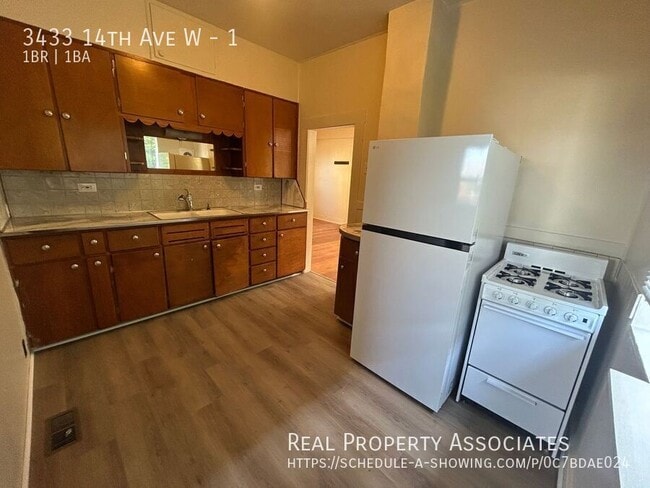 Photo - 3433 14th Ave W Unit 1