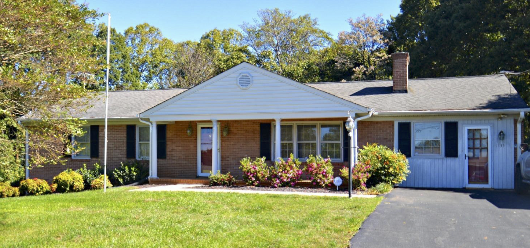 Rainbow Forest Drive - Rainbow Forest Drive House