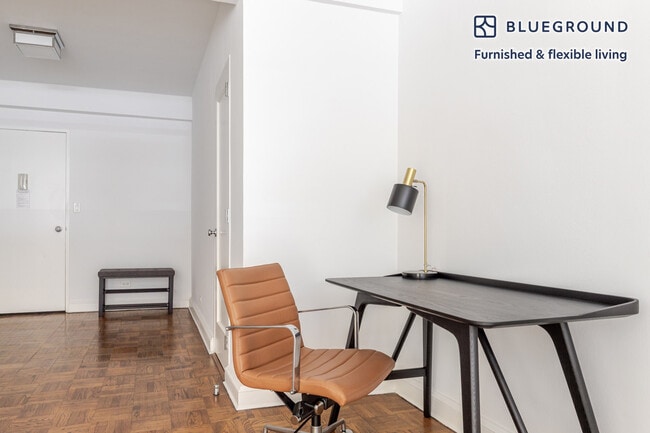 Photo - 136 E 55th St Unidad FL2-ID1786