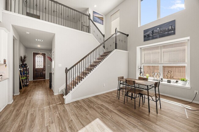 Photo - 4608 Mustang Run Dr