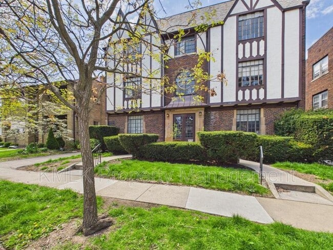 Photo - 1352 Kenilworth Ave