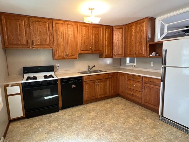Treynor 2 Bedroom House - Treynor 2 Bedroom House