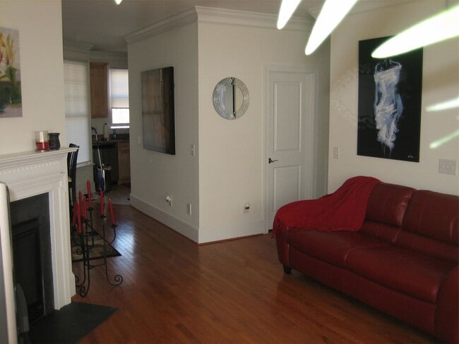 Photo - 118 Finsbury St