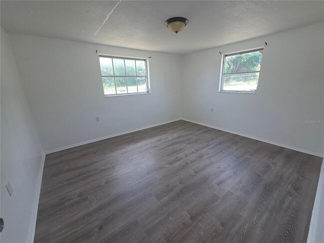 Photo - 1505 Roundtree Rd