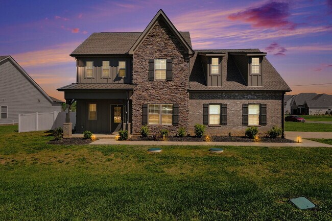 Photo - "Spacious 4-Bedroom Retreat with 3.5 Baths in Charming Mt. Juliet!" Beautiful
Almost 1/2 Acre Lot...