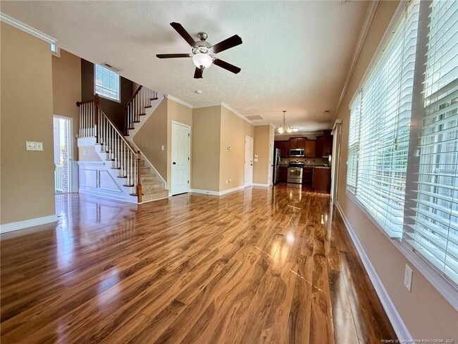 Photo - 422 Jamestown Ave