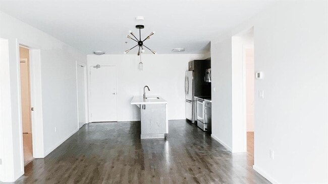 Photo - 25 Bridgeland Dr N