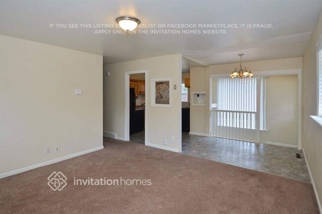 1351 Oswego St