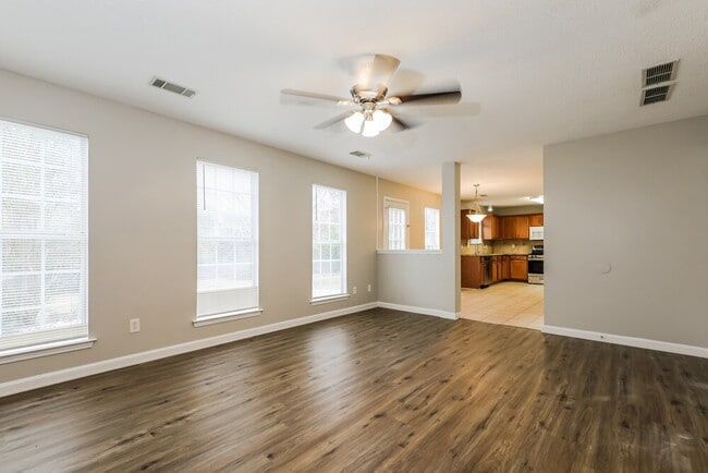 Photo - 5501 Vanity Joys Ln