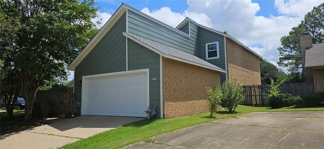 Building Photo - Spacious 3BR/2BA Home In Montgomery, AL