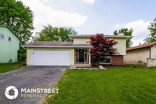 Photo - 1848 Tamarack Cir N