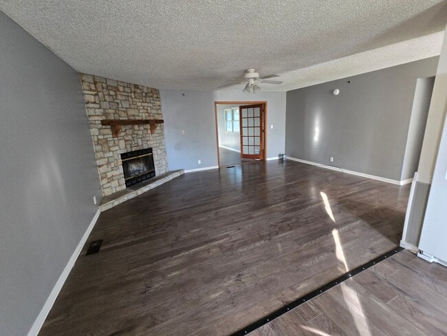 Photo - 4 bedroom 2 bath house