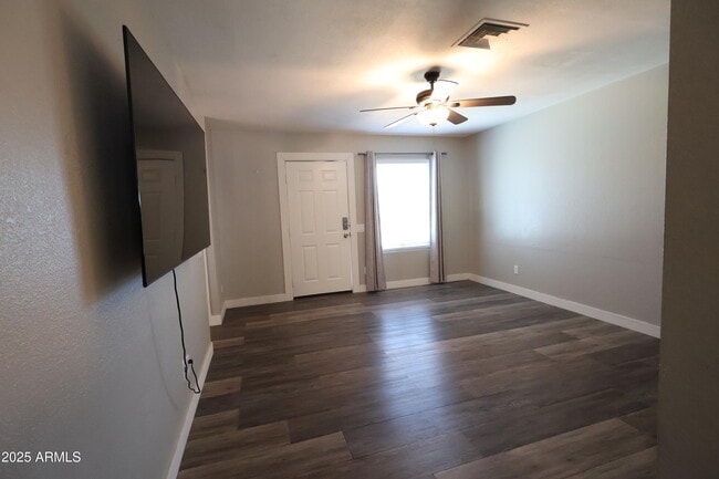 Photo - 20230 N 32nd Ln