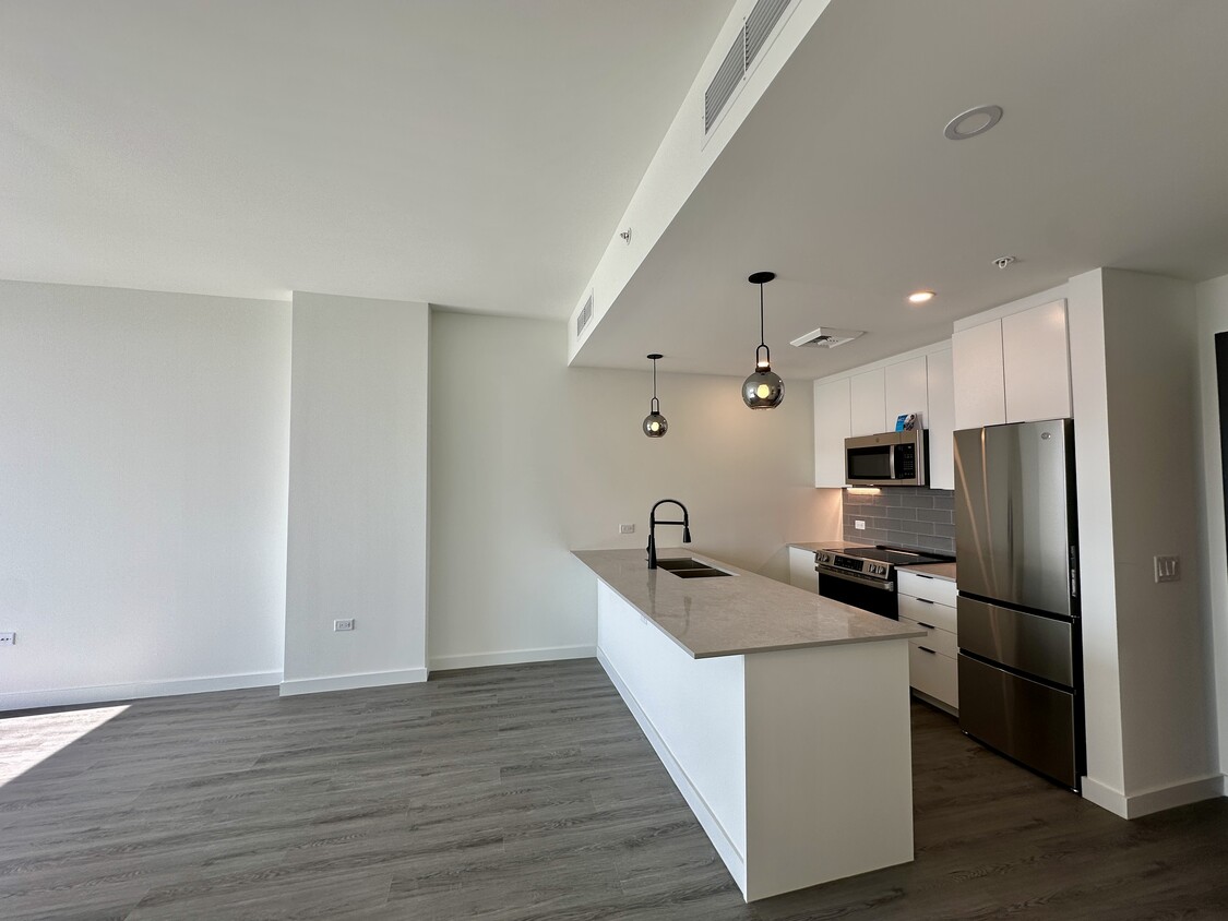Photo - 337 NW 31st St (Miami, FL)