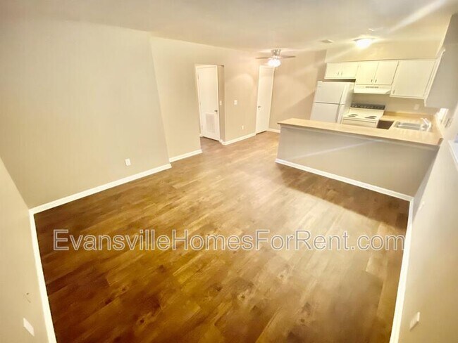 Photo - 1012 Mary St