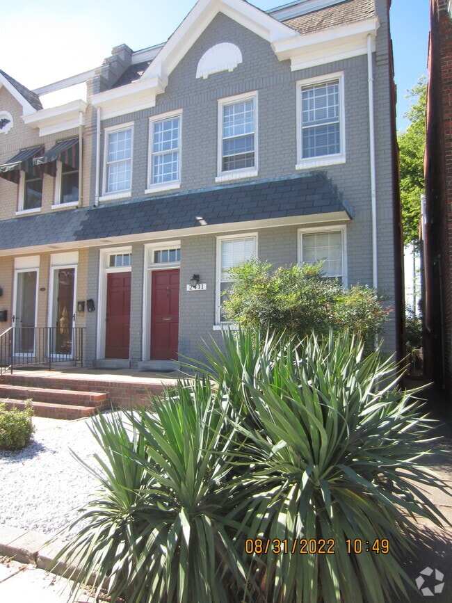 Main - 2411 W Main St Unit Upper Rental