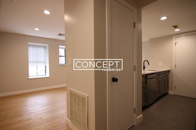 Photo - 1661 Washington St Unit 208