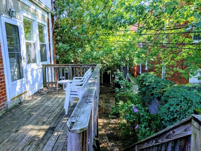 Photo - 119 N Robinson St Unit Apt. B