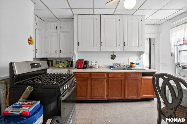 Photo - 38 Custer St