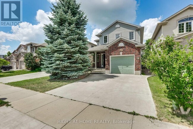 Photo - 2206 Coronation Dr