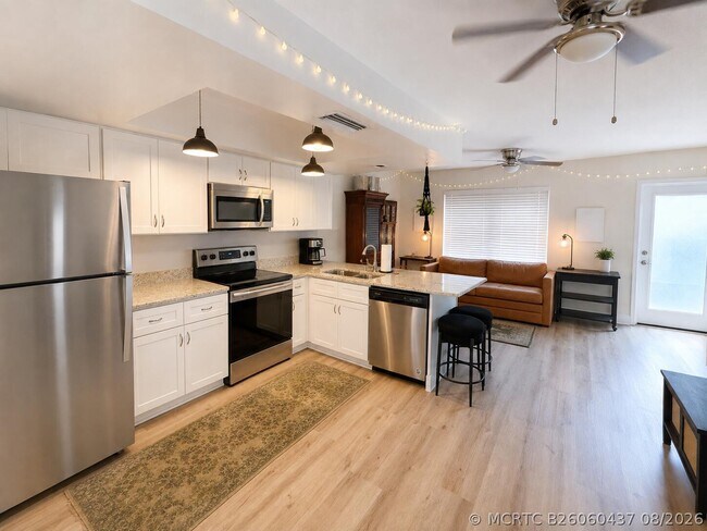 Photo - 1366 SE 4th Ave