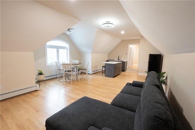 Photo - 197 Old Great Rd