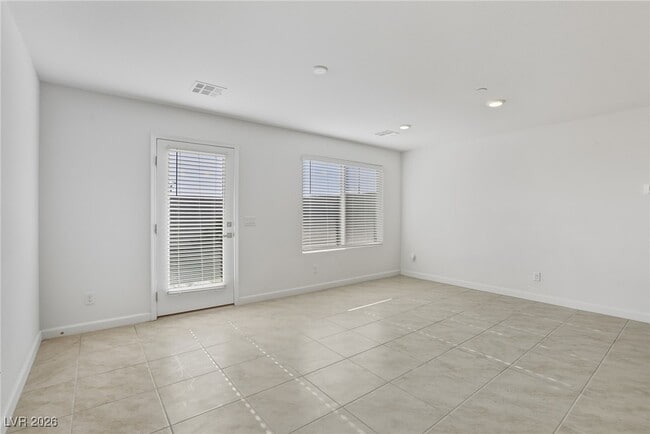 Photo - 4971 Aitana Ave Unit 2