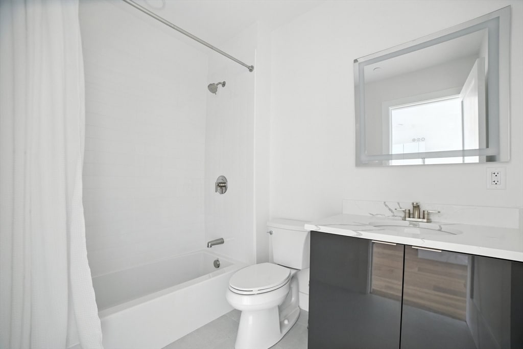 Photo - 38 Hichborn St Unit 202