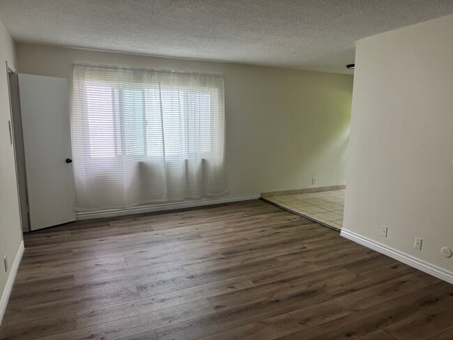 Photo - 1820 9th St Unit 4