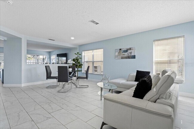 Photo - 642 Elderberry Dr