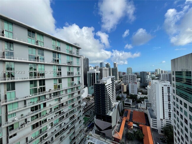 Photo - 690 SW 1st Ct Unit 3115
