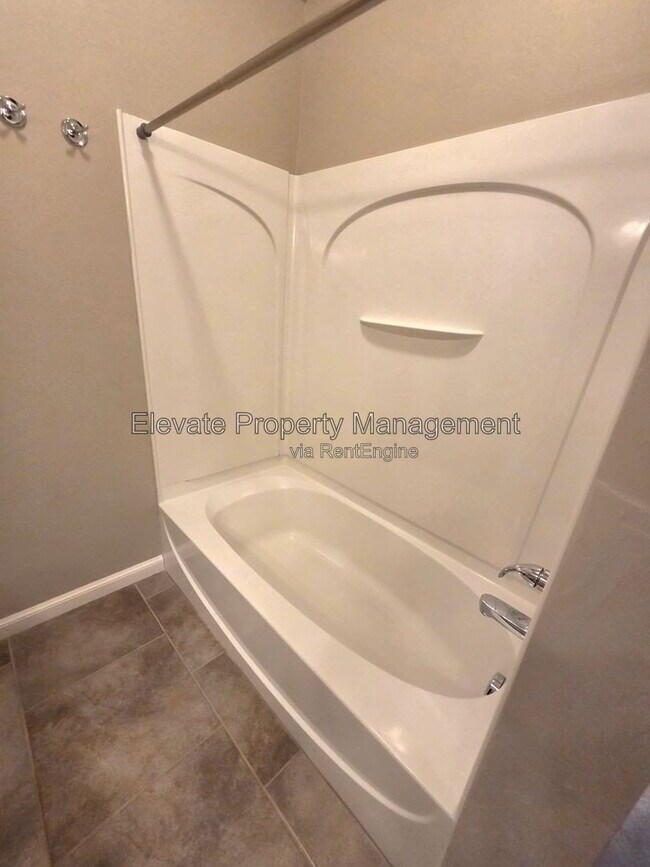 Photo - 2210 Starwood Wy