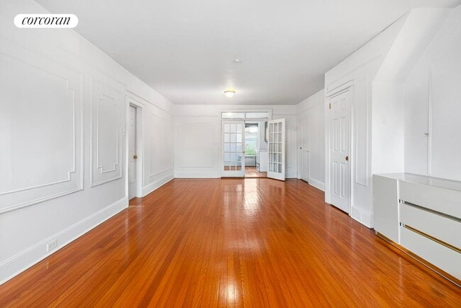 Photo - 276 Ainslie St