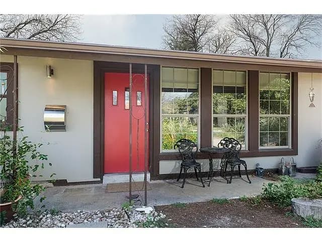 Building Photo - 1403 Corona Dr Rental