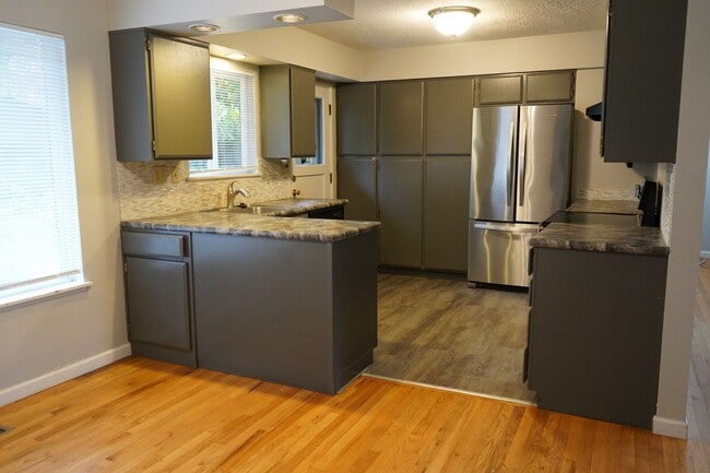 Photo - 7208 Mississippi Dr