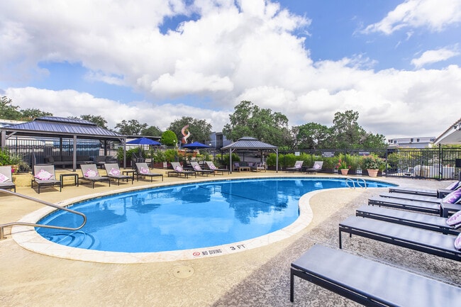 Barton Hills Apartments