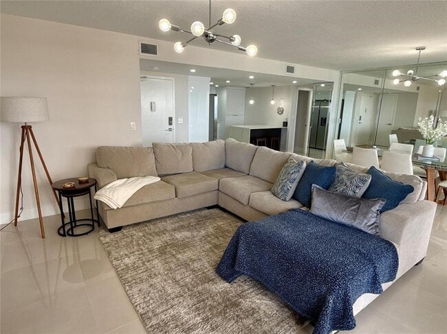Photo - 2900 N Atlantic Ave Unidad 1503
