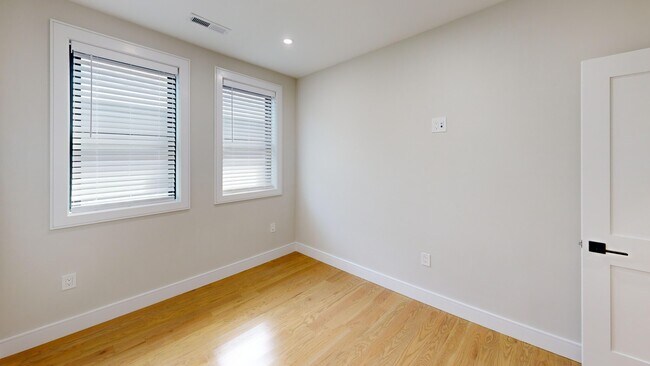 Photo - 270 Princeton St Unit #292-3