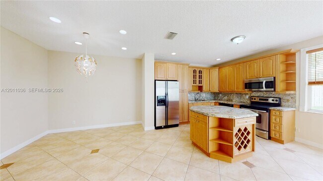 Photo - 897 Briar Ridge Rd