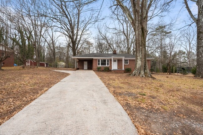 Building Photo - Beautiful 3BD Home in Clemson! Available Now