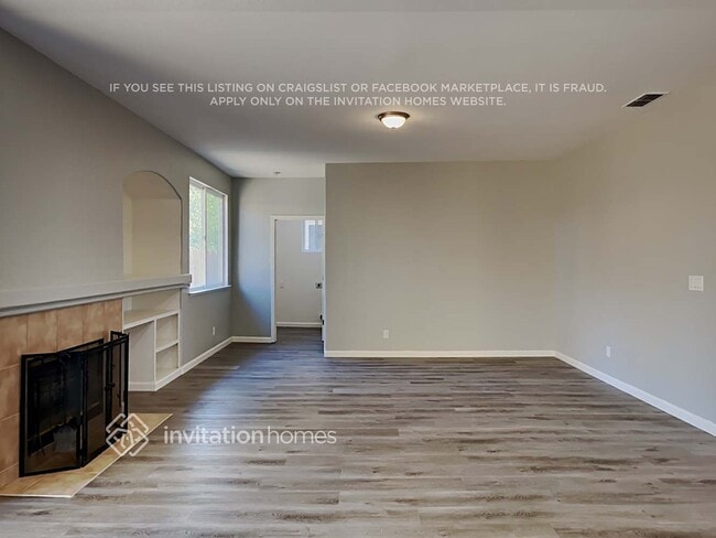 Photo - 9420 Red Spruce Way