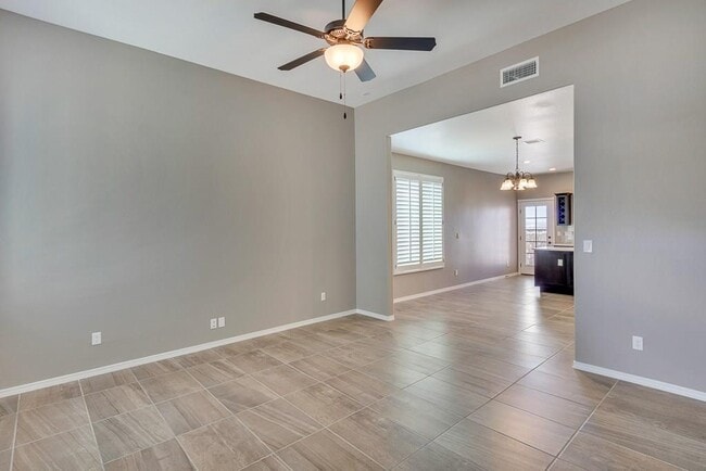 Photo - 6081 Vintage St