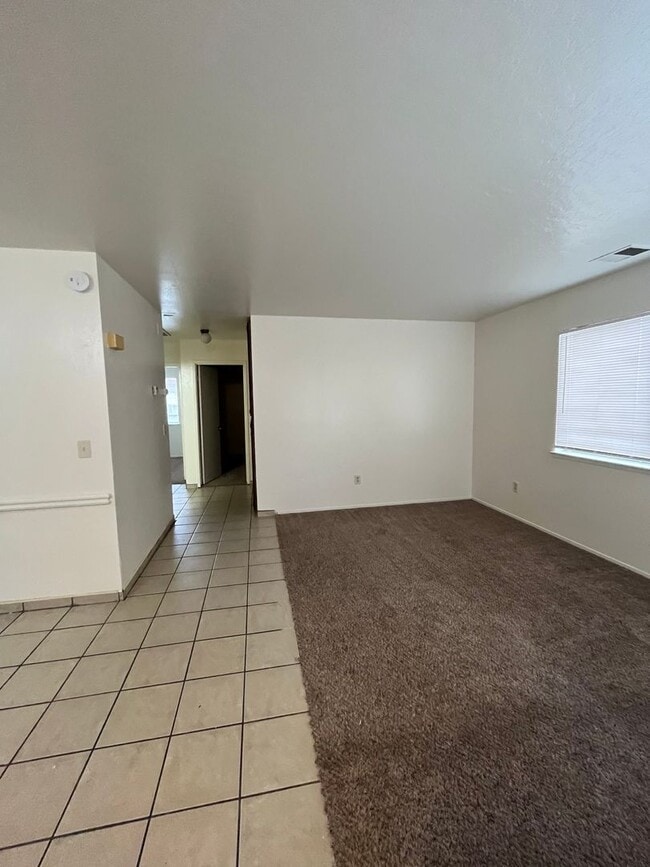 Photo - 2954 Unit 800