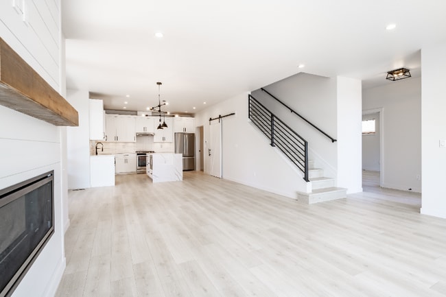 Photo - 5538 Salish Rd