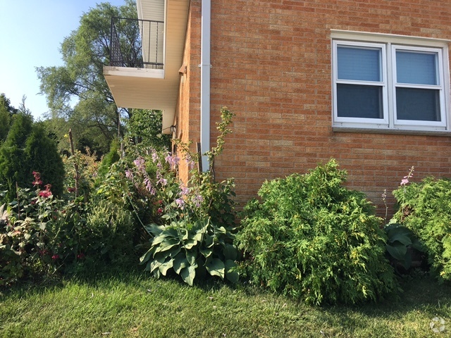 Building Photo - 6907 W Arthur Ave Unit 3 Rental