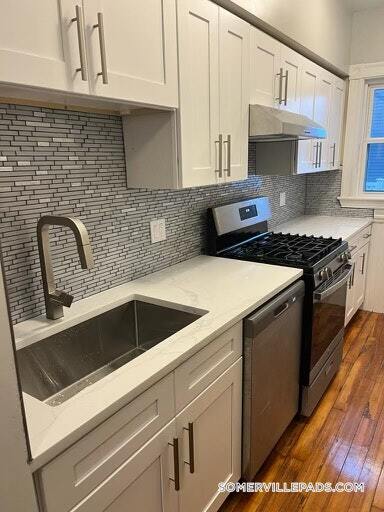 Photo - 59 Hawthorne St Unit 1